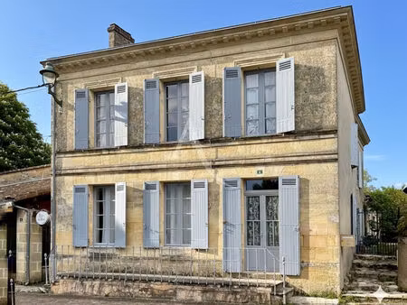 blaye - maison 7 pièce(s) 180 m2