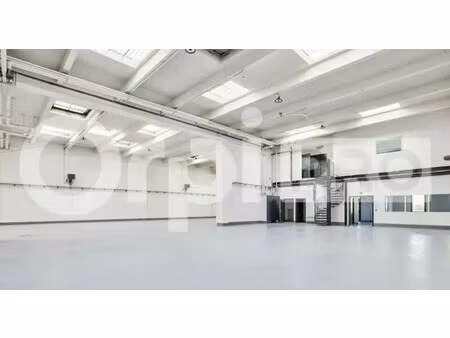 location local d’activités evry 91000 788m²