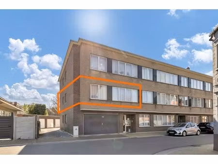 appartement te koop in denderleeuw met 2 slaapkamers