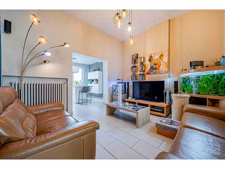 huis te koop in aat met 3 slaapkamers