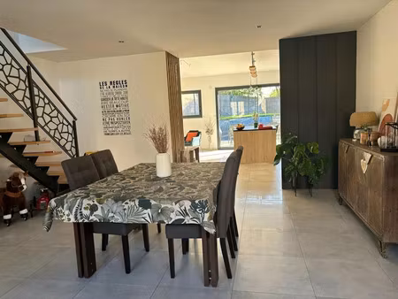 vente maison 6 pièces 140 m² à la baconnière (53240)  267 100 €