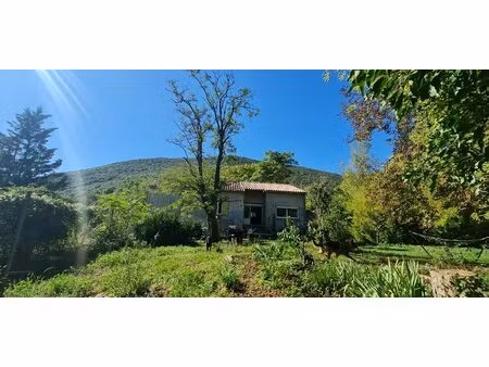 maison familiale 200 m² - 6 chambres - terrain 1 hectare au calme