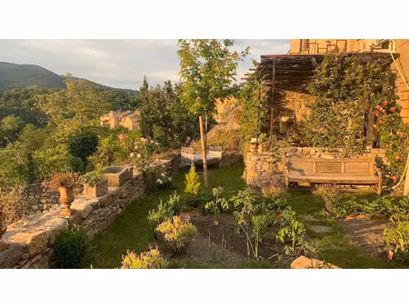 vente maison 7 pièces 120 m² à coux (07000)  320 000 €