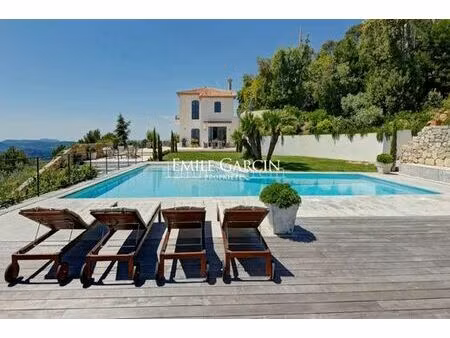 maison de luxe de 420 m2 en location grasse  france