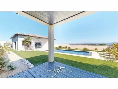 villa d'architecte 175 m2 - piscine - vue montagne noire - garage