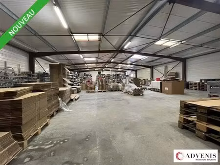 vente local d'activités 565 m²
