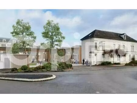 location commerce compiegne 60200 77m²
