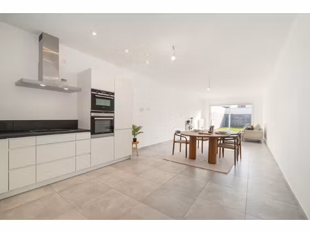 huis te koop in wetteren met 2 slaapkamers