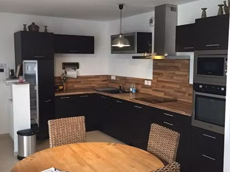 location appartement 2 pièces 54m²