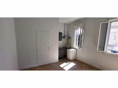 location appartement 1 pièce 18 m² à libourne (33500)