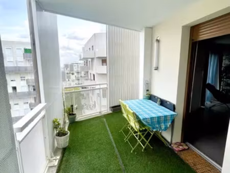 appartement à montreuil (93100)