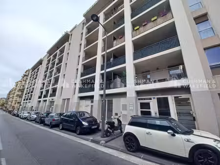 location bureaux 231m²