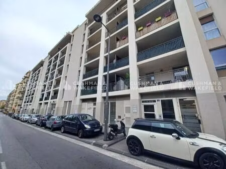 location bureaux 300 m² à 535 m²