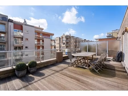 appartement te koop in middelkerke met 2 slaapkamers