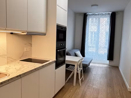 location appartement 1 pièce  18.30m²  versailles