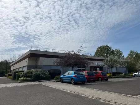location local d’activités trappes 78190 1183m²
