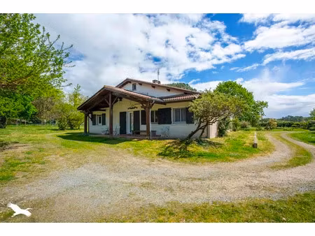 vente maison 6 pièces 161 m² sendets (33690)