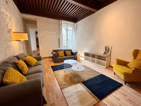 location appartement 4 pièces 103m2 grenoble 38000 - 1199 € - surface privée