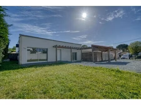 maison de 3 pièces de 75 m² située à royan