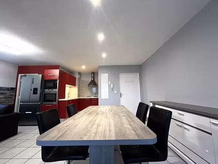 location appartement 2 pièces  44.70m²  vaires