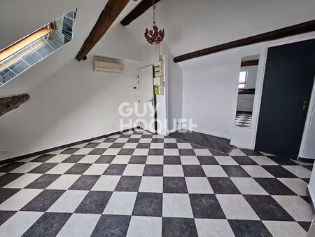 a 5 minutes de la gare de verneuil l'étang