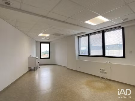 location commerce 22 m² à launaguet (31140)