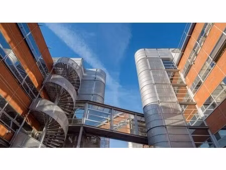 location bureaux 55 m² à 1 001 m²