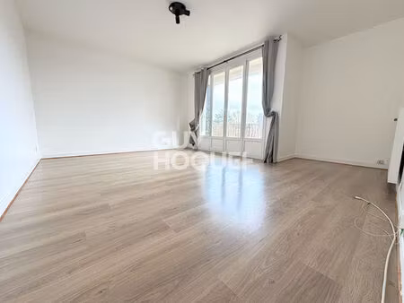appartement à ballancourt sur essonne de 65.54 m2