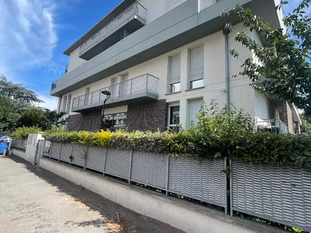 location appartement 1 pièce 27 m² à toulouse (31200)