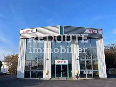 location bureaux 118 m²