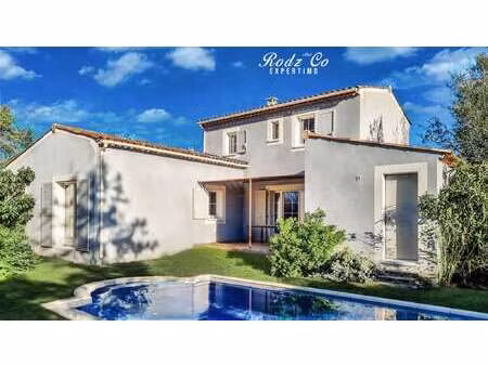 vente maison piscine à saint-saturnin-lès-apt (84490) : à vendre piscine / 147m² saint-sat