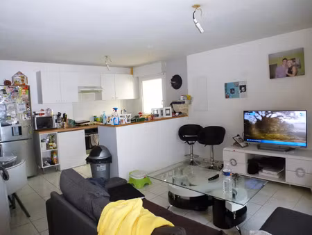 location appartement 2 pièces 45 m² à lansargues (34130)