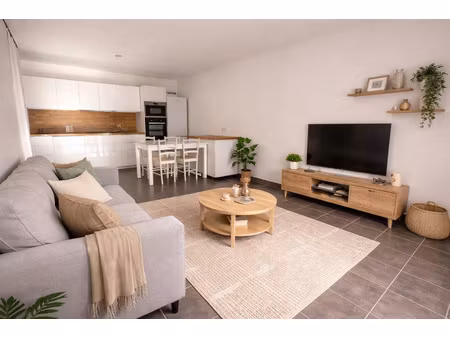 bayonne  appartement t3 avec terrasse et parking en sous-sol