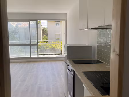 studio terrasse parking