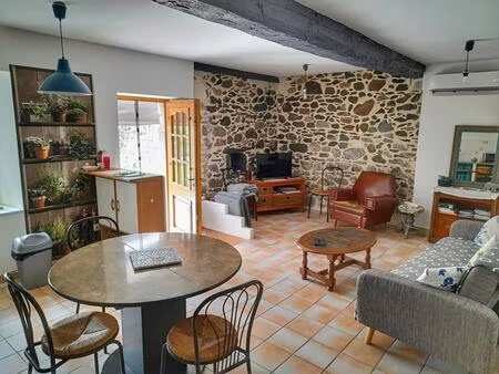 charmante maison de village avec jardin face aux montagnes