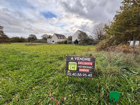 achat terrain 601m²