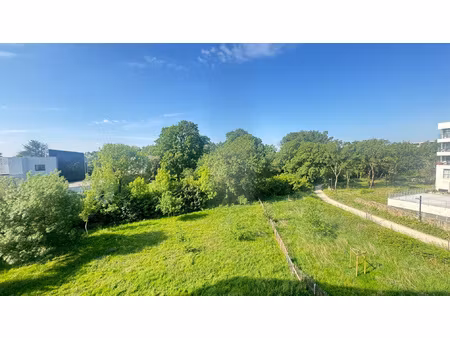 achat appartement 2 pièces 47m² nantes 44300