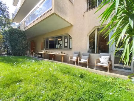 vente bureaux 213 m²