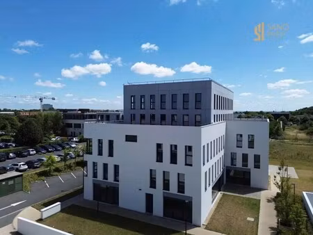 vente bureaux 450 m² à 2 018 m²