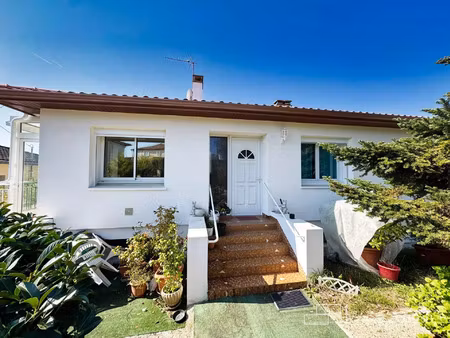 vente maison 6 pièces 150 m² auch (32000)