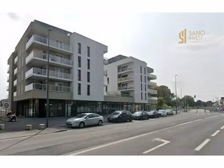 location commerce 78 m²