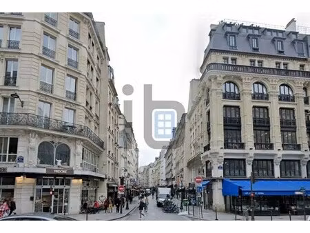 location commerce 35 m²