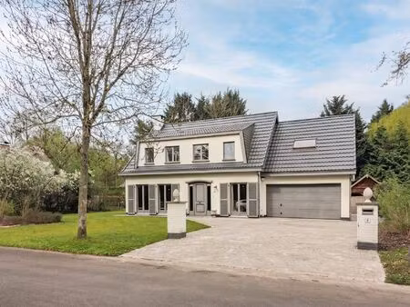 huis te koop in 's gravenwezel met 4 slaapkamers