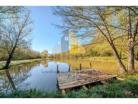 étang de pêche en pleine nature sur près de 1 hectare saillenard