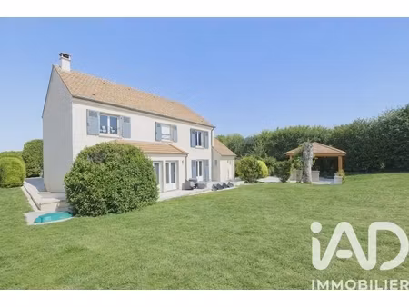 vente maison traditionnelle 8 pièces