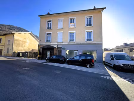 vente commerce 3 pièces 69 m² villard-bonnot (38190)
