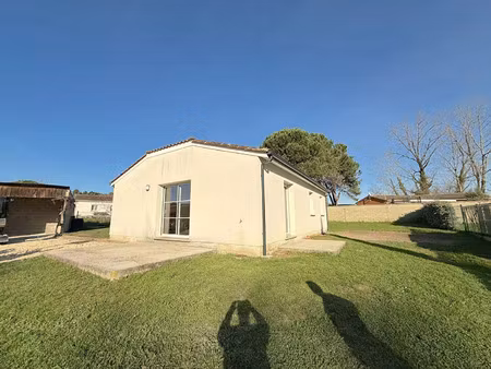 location maison 4 pièces 79 m² à saint-andré-de-cubzac (33240)