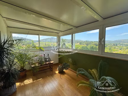 maison de village de 61 15m2 et sa vue panoramique sur le villag