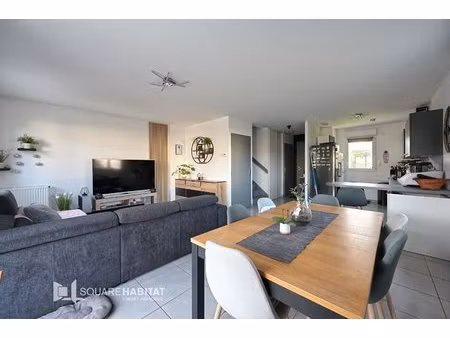 voiron  maison 4 pièces  84.04m²