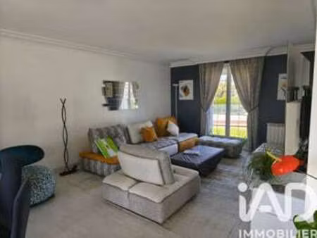 vente maison à vouvray (37210) : à vendre / 174m² vouvray